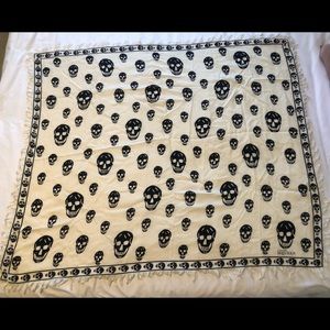 Alexander McQueen Classic Silk Chiffon Skull Scarf